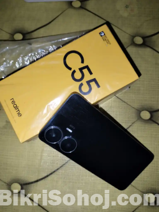 Realme c55